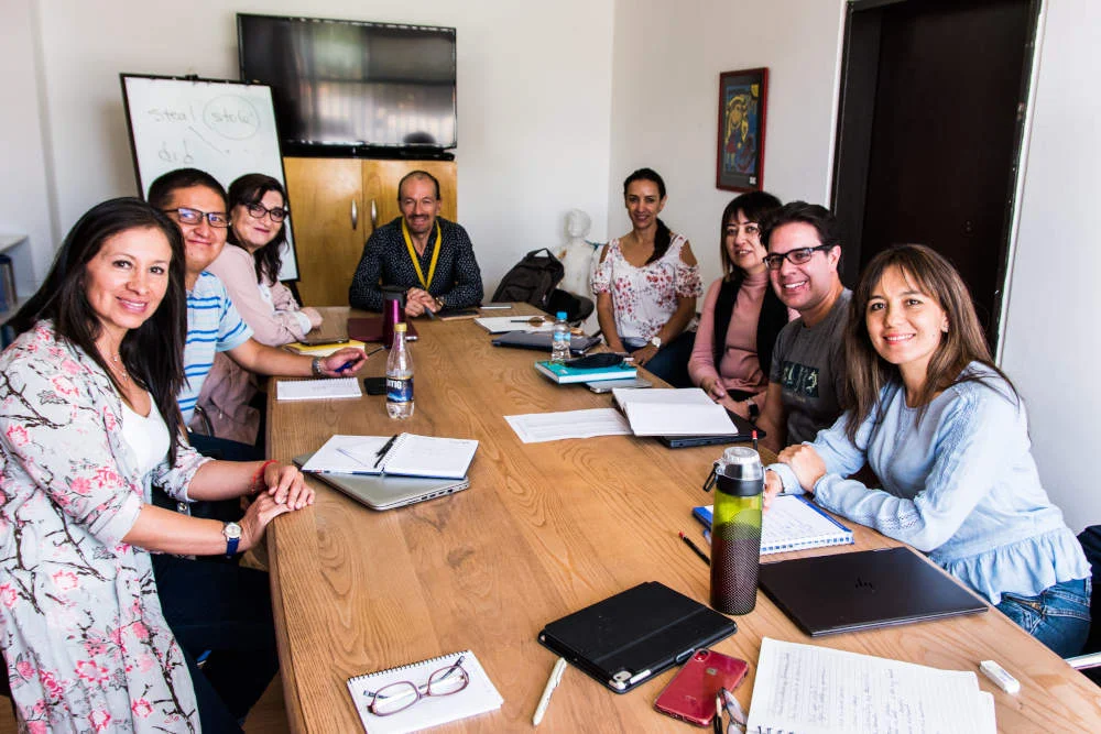 Profesores de los cursos de Ingles en Quito - The One institute